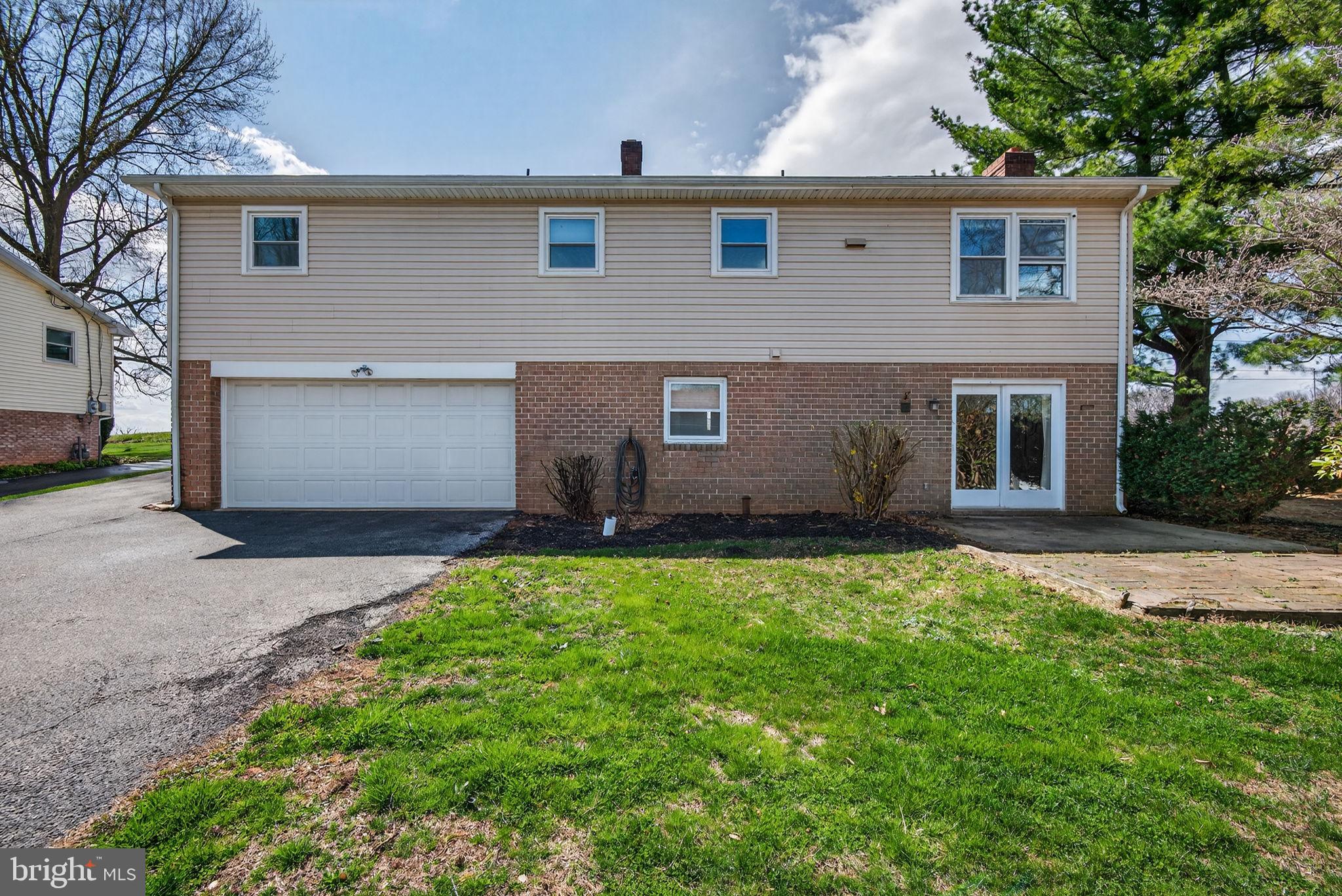 2733 Vireo Road York, PA 17403 - Photo 31 of 38