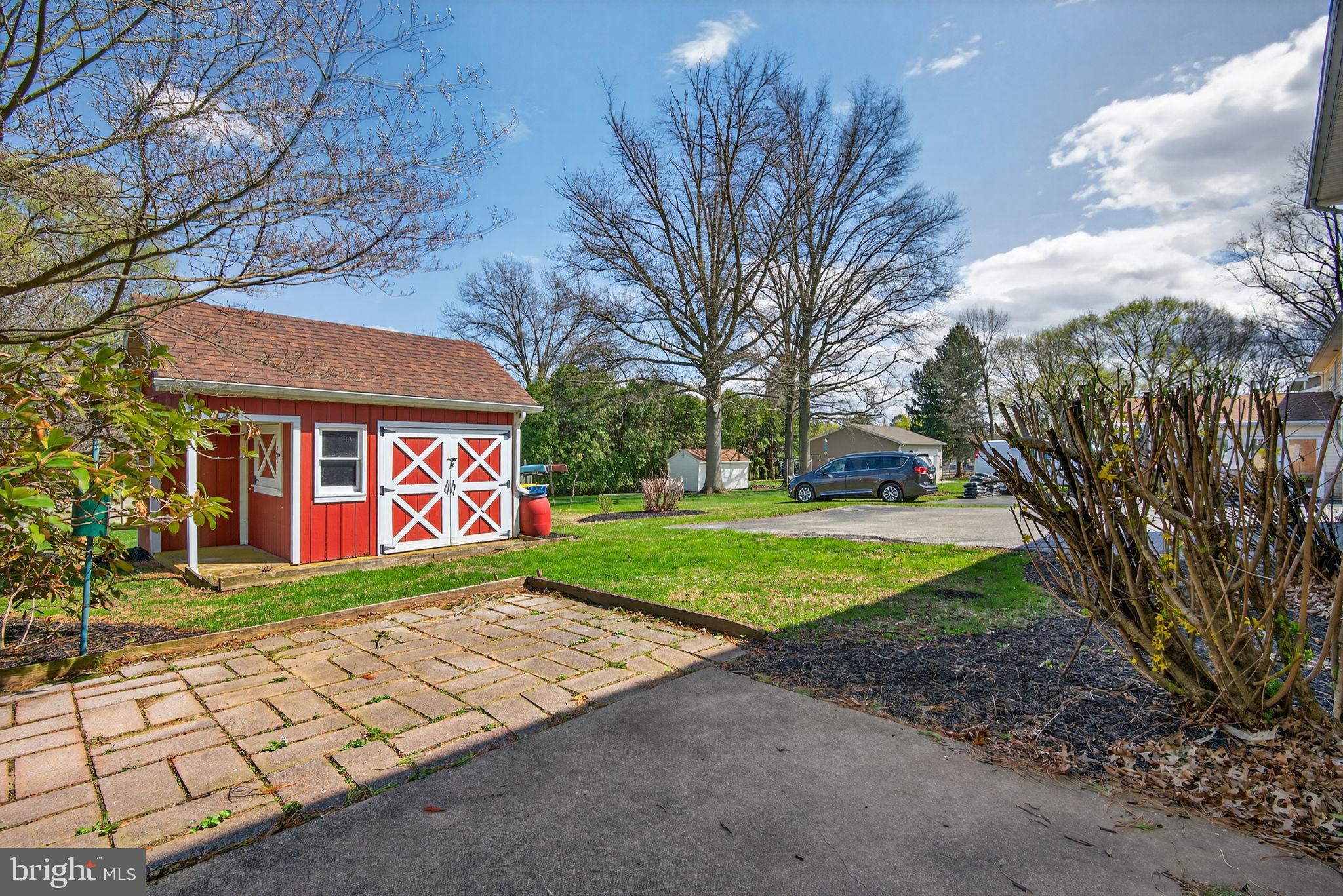 2733 Vireo Road York, PA 17403 - Photo 33 of 38