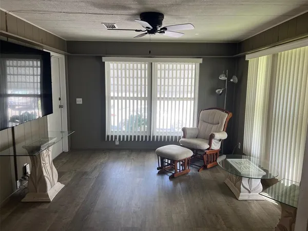 $115,000 | 57 Royal Palm Circle, Largo, FL 33778