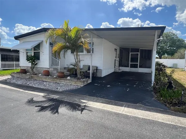 $115,000 | 57 Royal Palm Circle, Largo, FL 33778