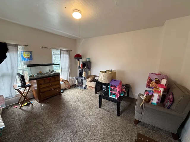 $249,000 | 715-717 Giddings Street, North Springfield, VT 05150