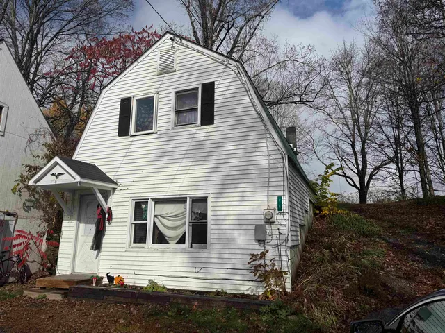 $249,000 | 715-717 Giddings Street, North Springfield, VT 05150