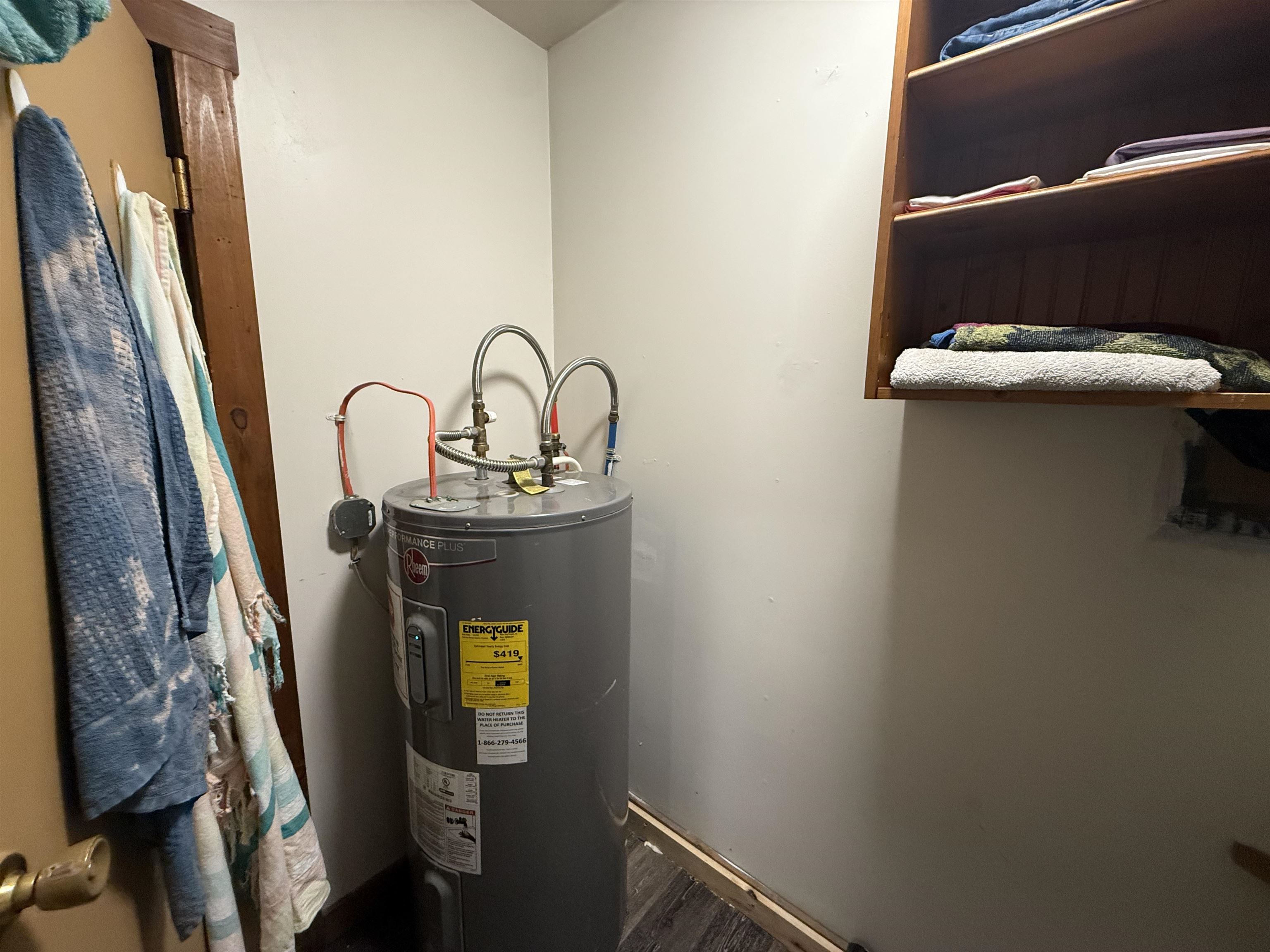 715-717 Giddings Street North Springfield, VT 05150 - Photo 6 of 9