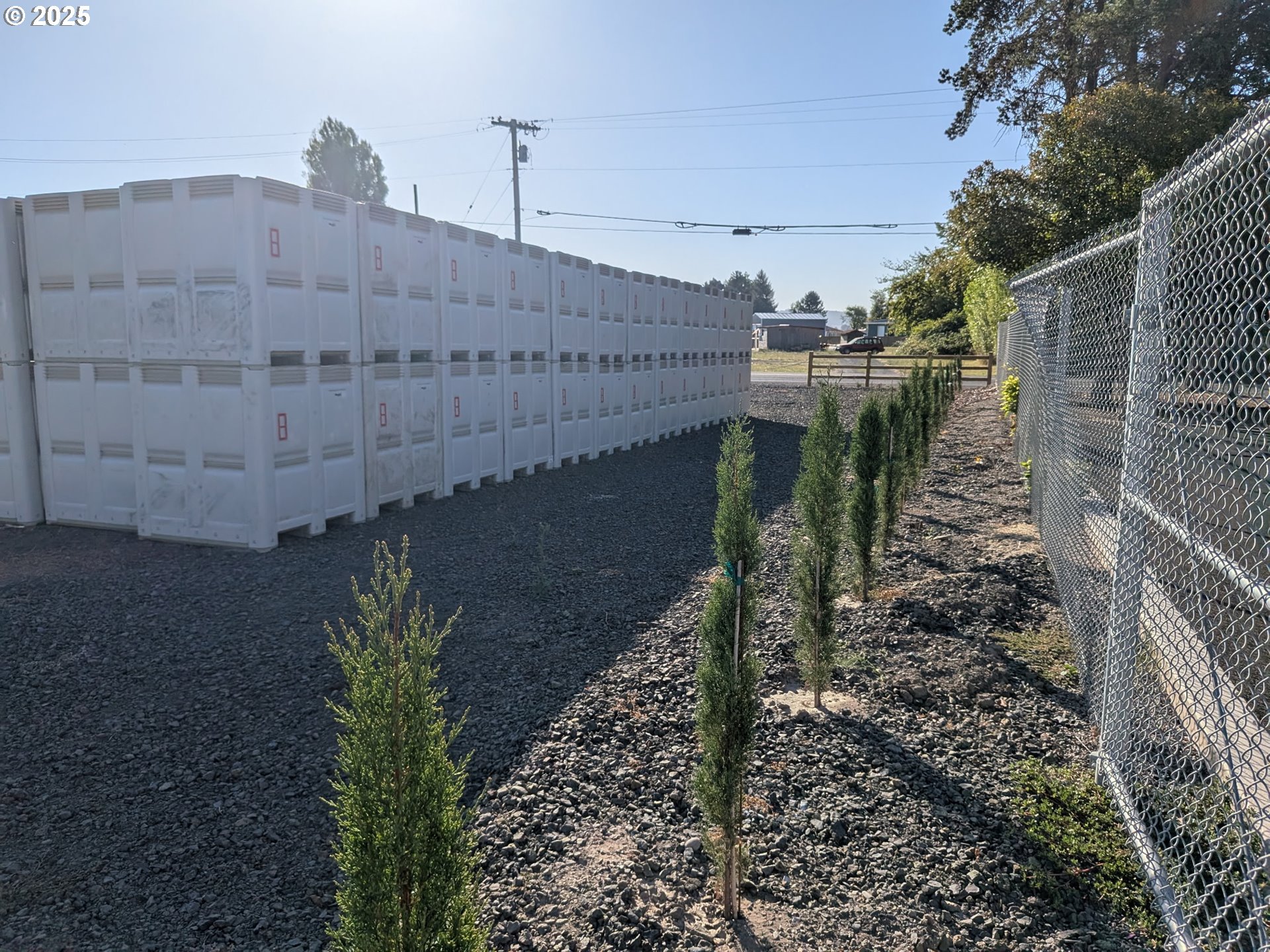 7495 Perrydale Road Amity, OR 97101 - Photo 19 of 21 a view of a tall building