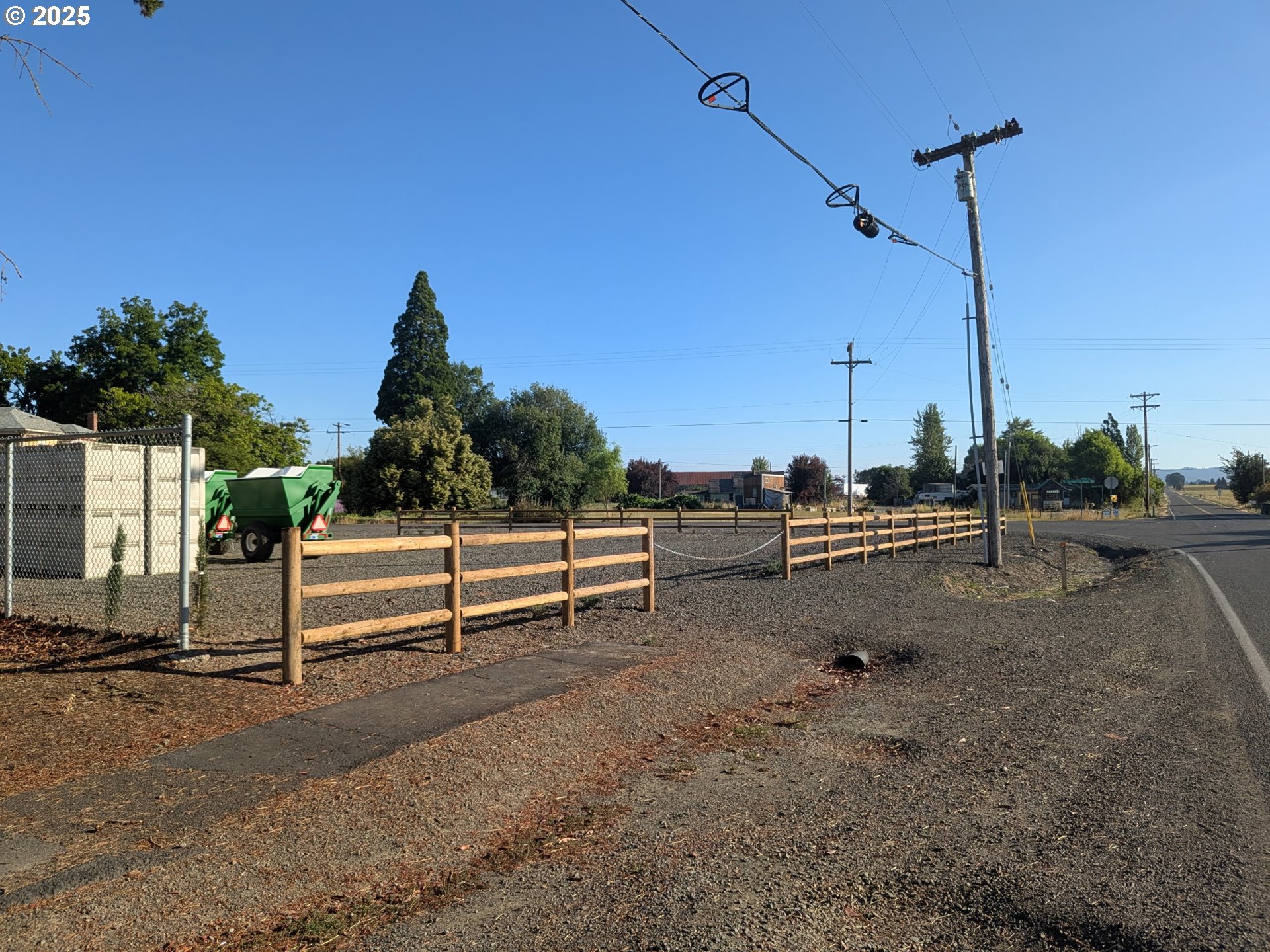 7495 Perrydale Road Amity, OR 97101 - Photo 2 of 21 a view of outdoor space and yard