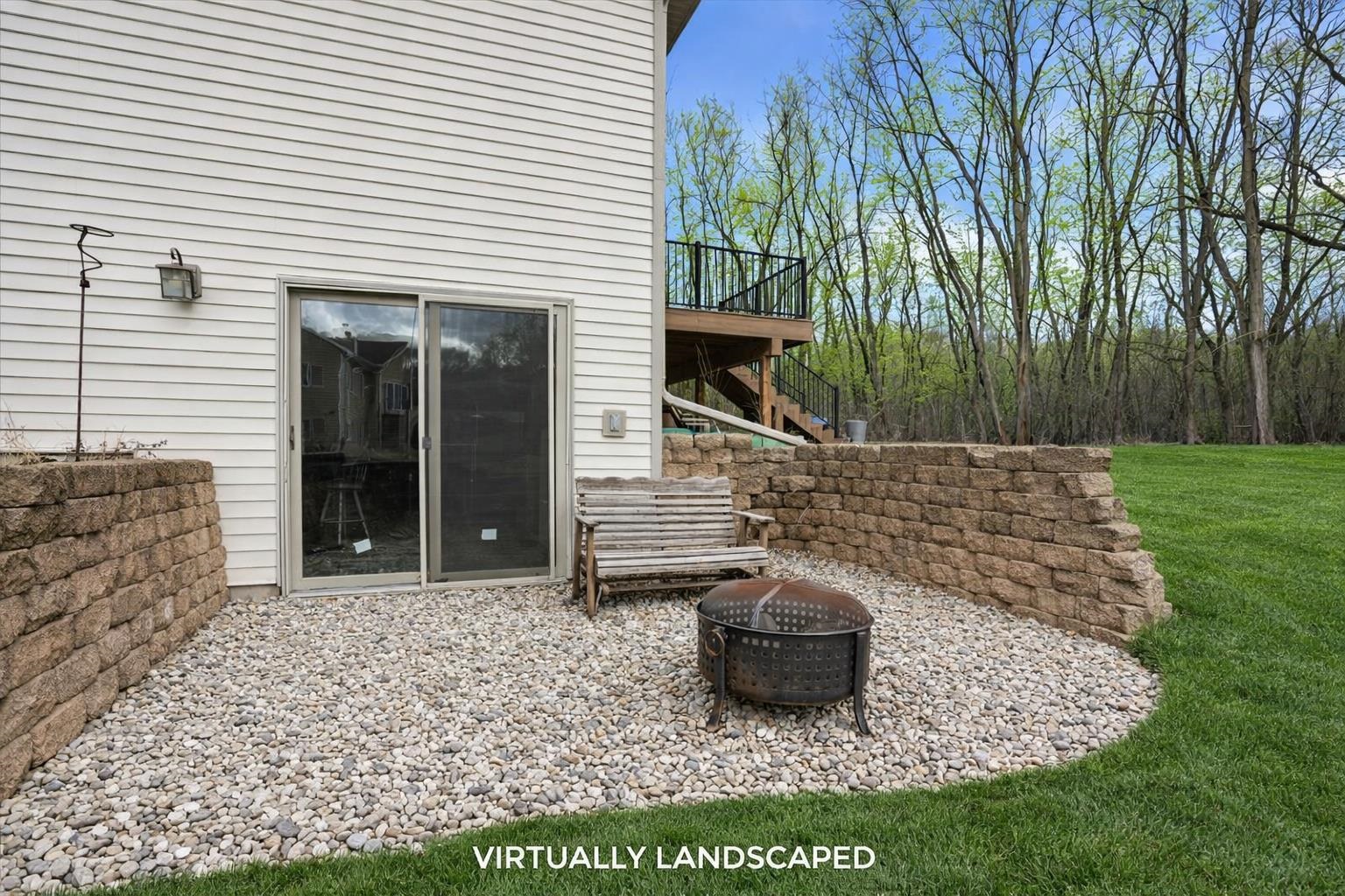 W9072 Hilltop Road Portage, WI 53901 - Photo 27 of 38