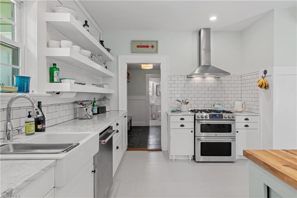 608 Stratford Road Northwest Winston-Salem, NC 27104 - Photo 15 of 50