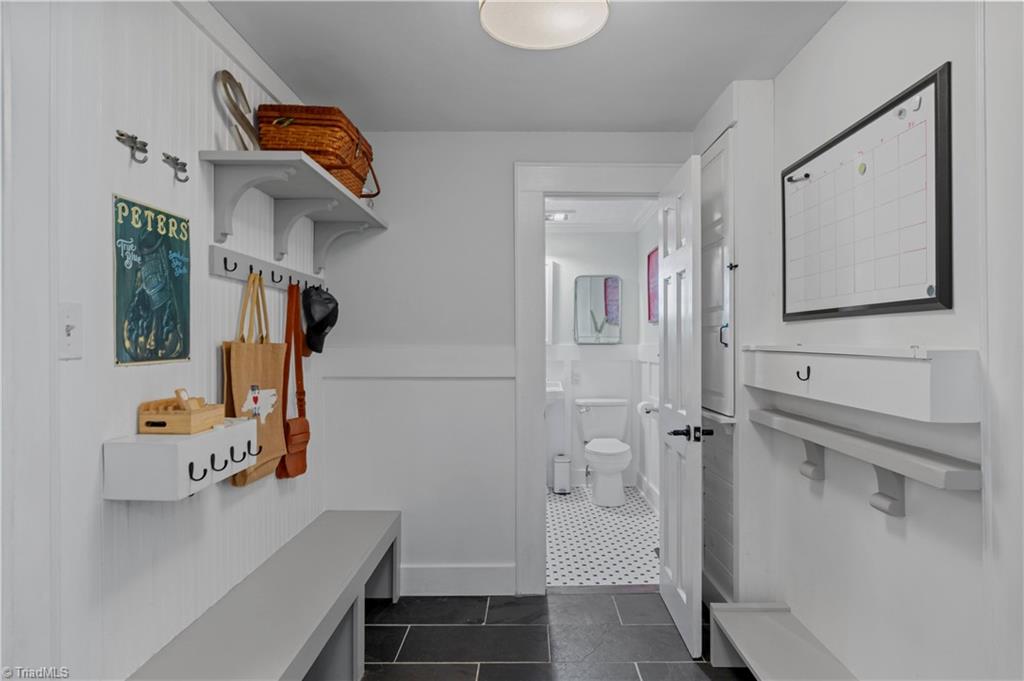 608 Stratford Road Northwest Winston-Salem, NC 27104 - Photo 19 of 50