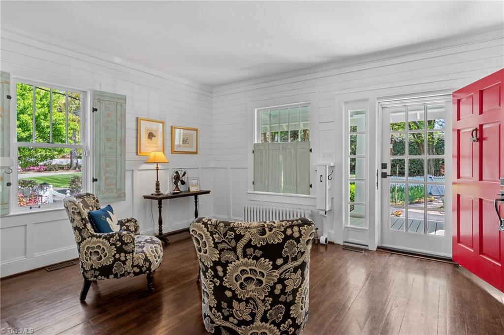 608 Stratford Road Northwest Winston-Salem, NC 27104 - Photo 6 of 50