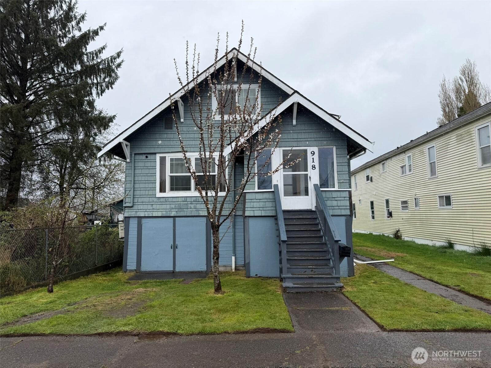 918 West Cushing Street Aberdeen, WA 98520 - Photo 1 of 40