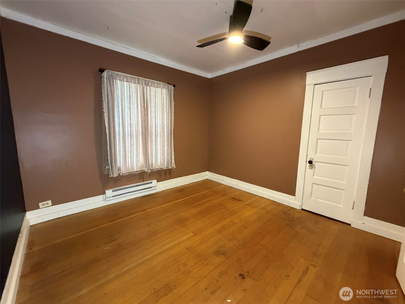 918 West Cushing Street Aberdeen, WA 98520 - Photo 15 of 40