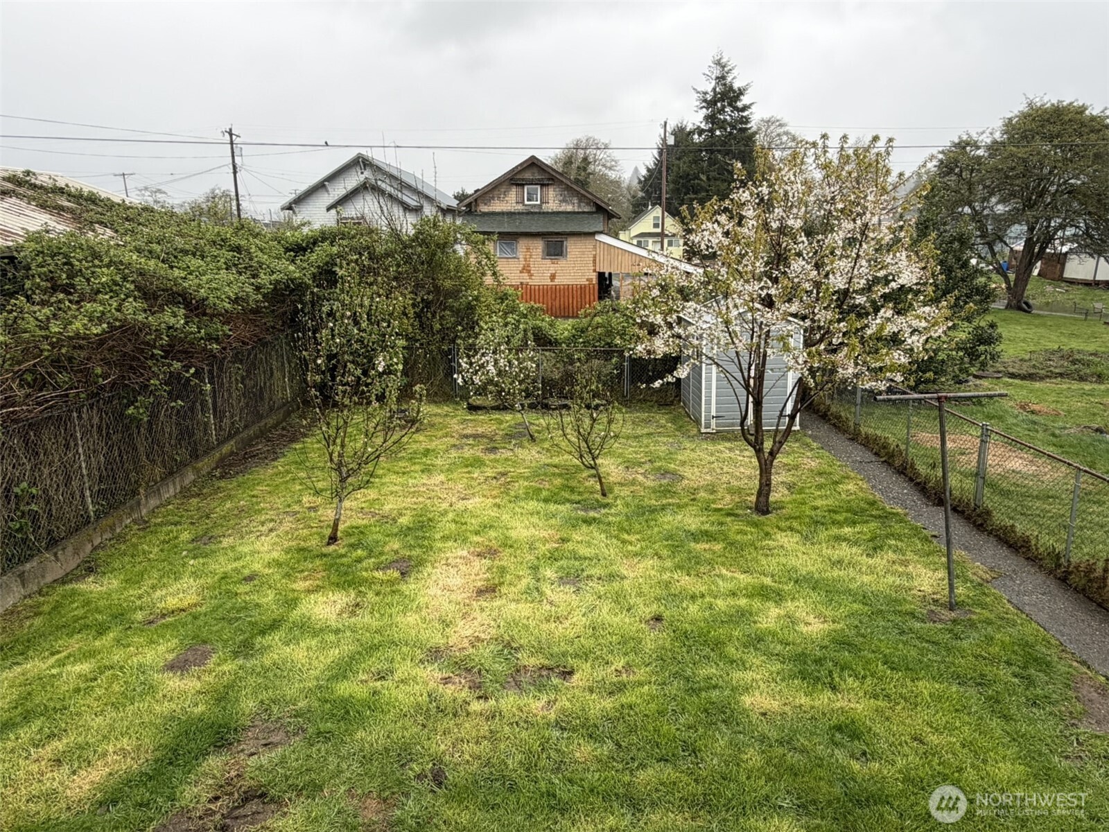 918 West Cushing Street Aberdeen, WA 98520 - Photo 37 of 40