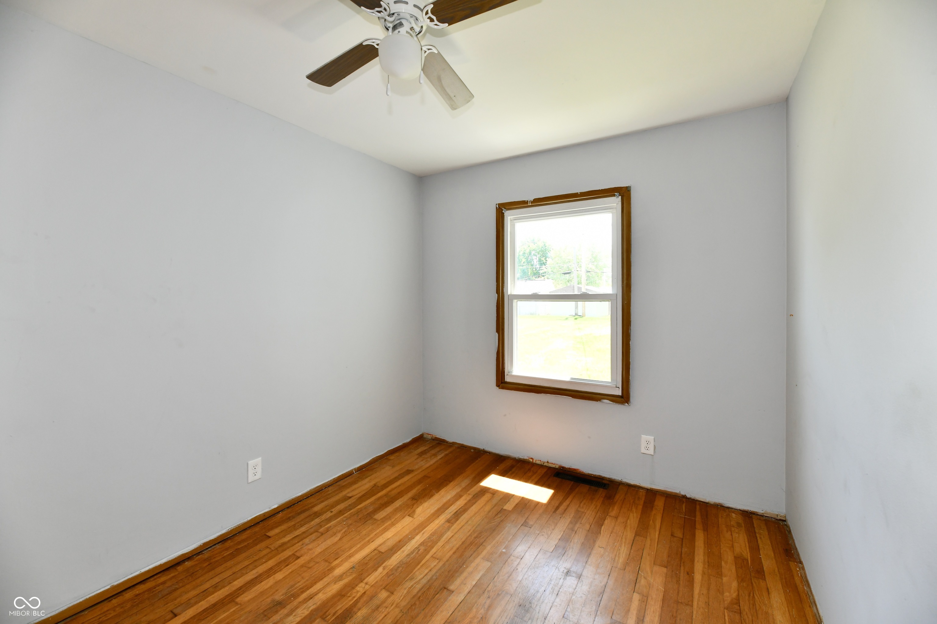 129 East McKenzie Road Greenfield, IN 46140 - Photo 11 of 33