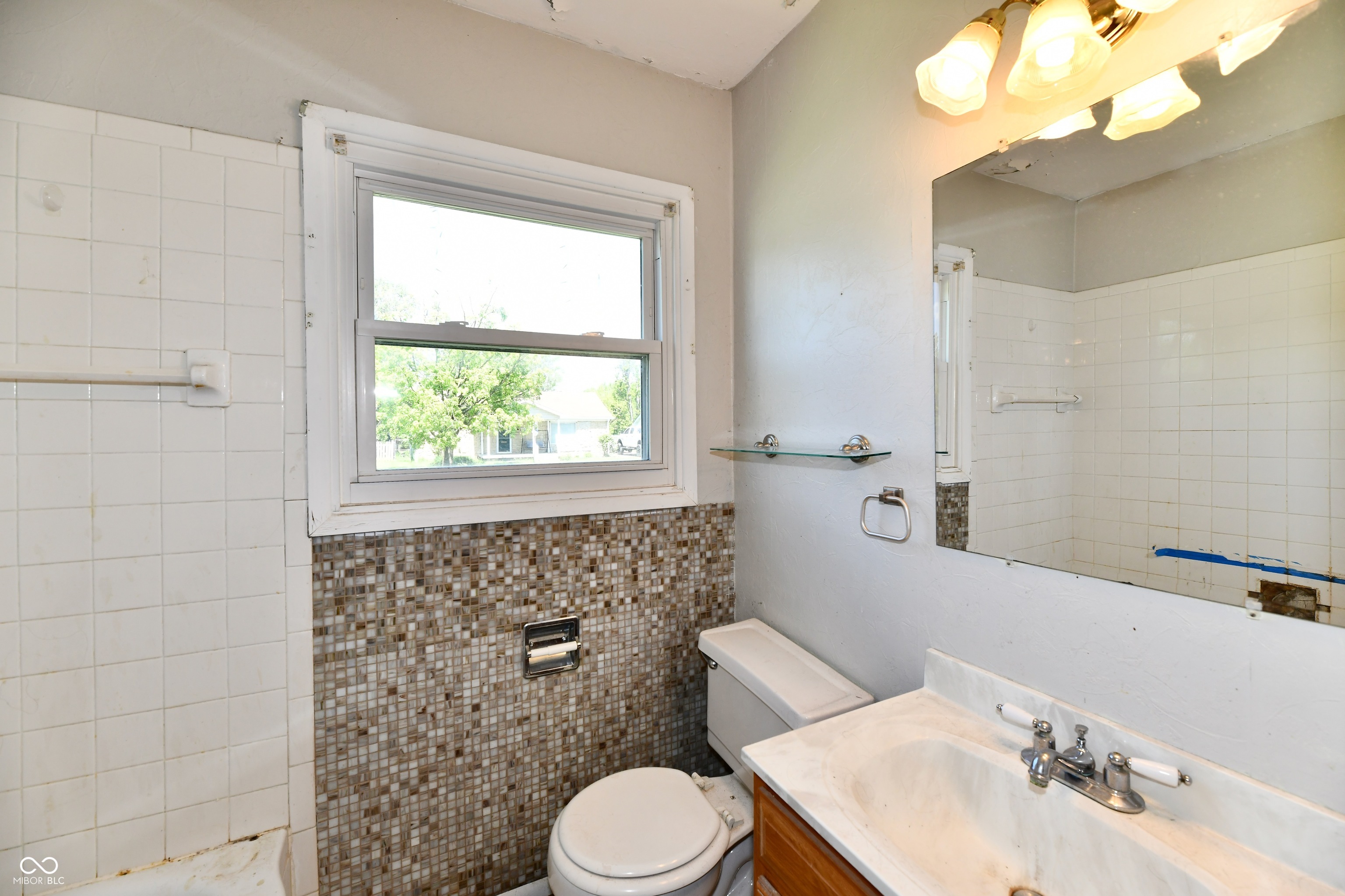 129 East McKenzie Road Greenfield, IN 46140 - Photo 17 of 33