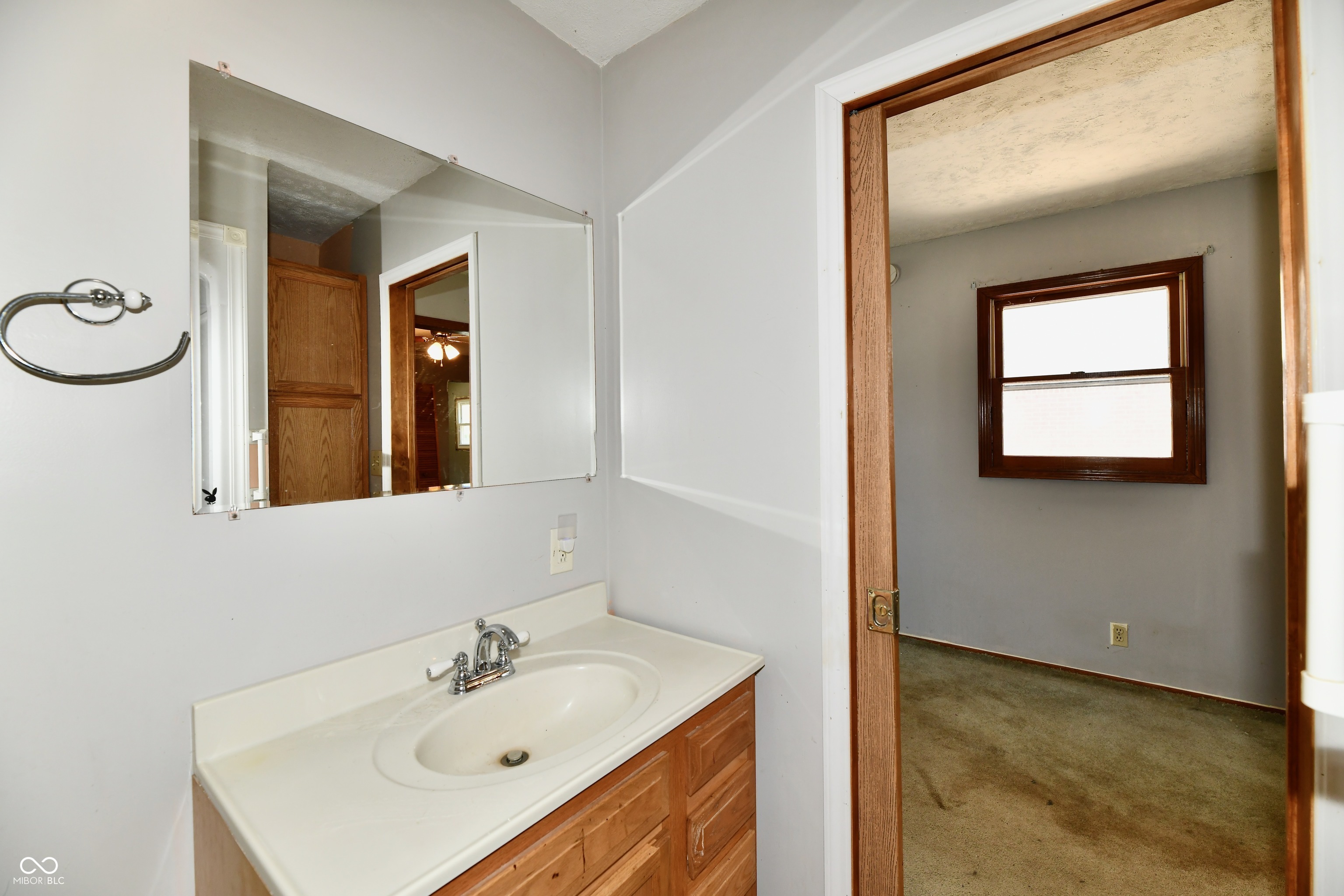 129 East McKenzie Road Greenfield, IN 46140 - Photo 31 of 33
