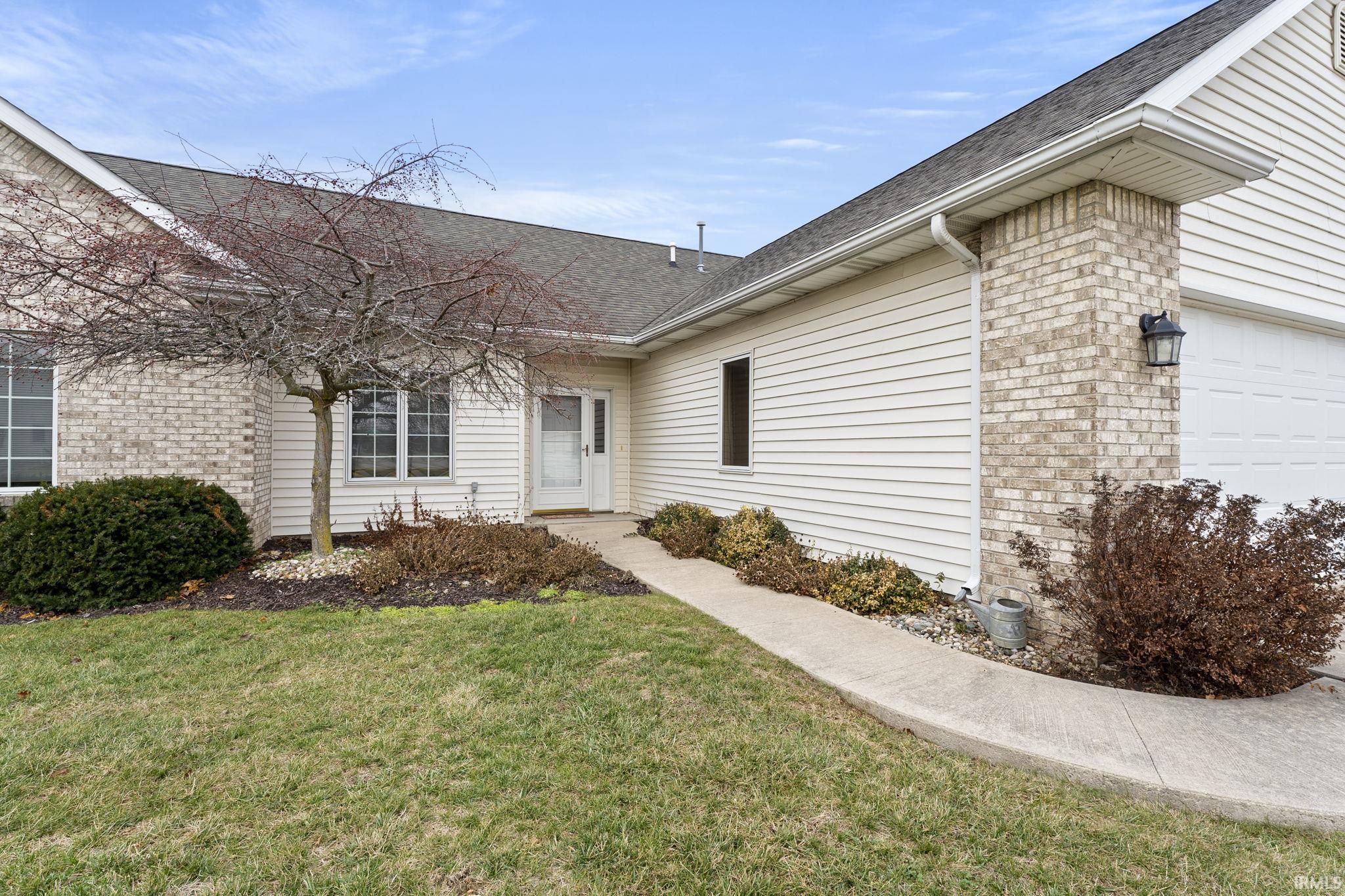 980 Whitetail Drive Decatur, IN 46733 - Photo 4 of 33