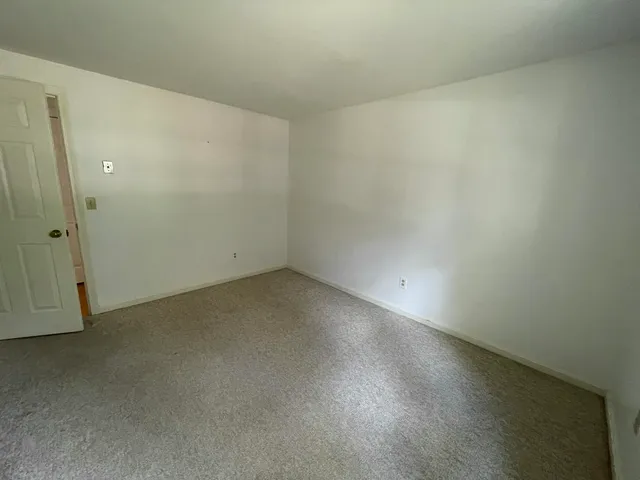 an empty room with a empty space