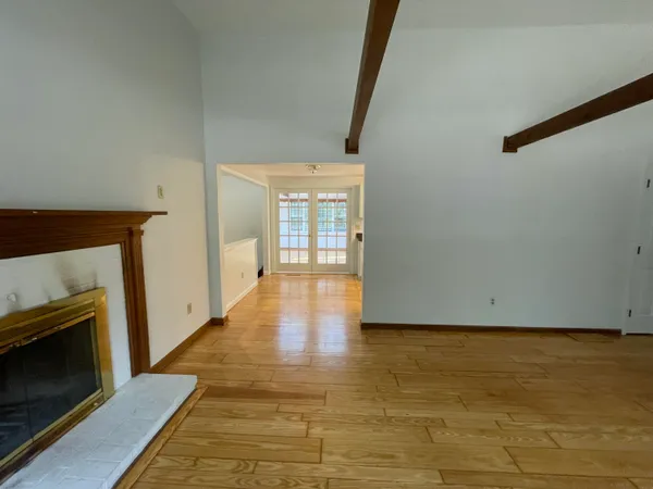 $3,200 | 18 Sandy Valley Road, Marstons Mills, MA 02648