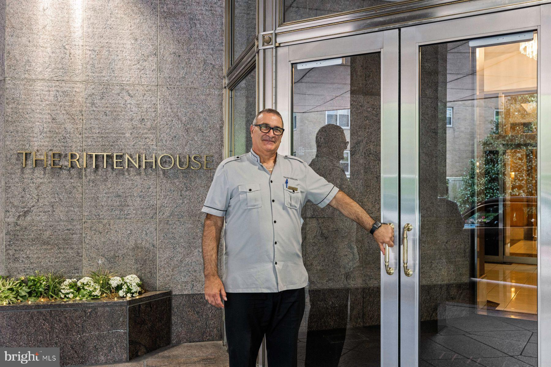 202-210 West Rittenhouse Square, Unit 1808 Philadelphia, PA 19103 - Photo 2 of 44