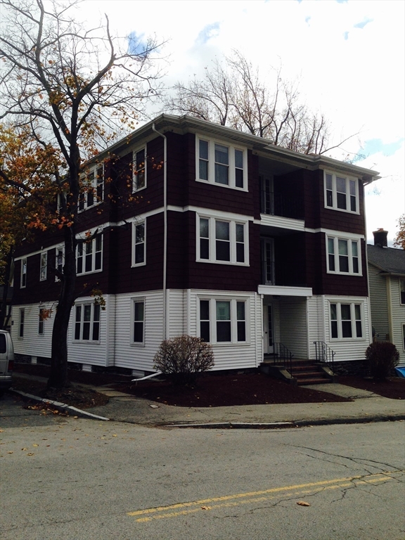 154 Lovell Street, Unit 1L Worcester, MA 01603 - Photo 8 of 9