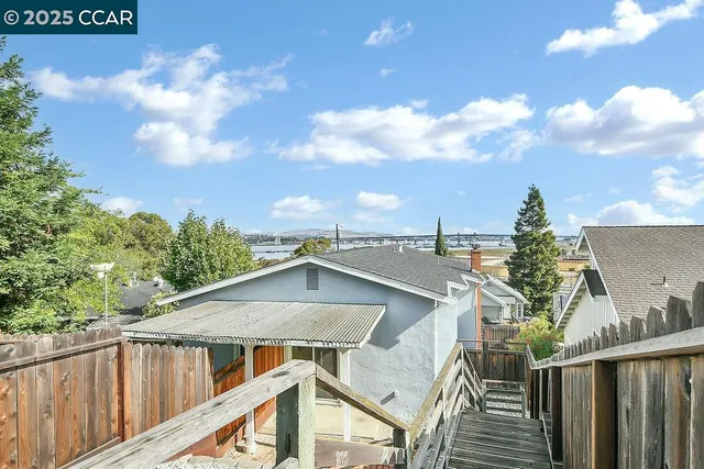 a view of outdoor space