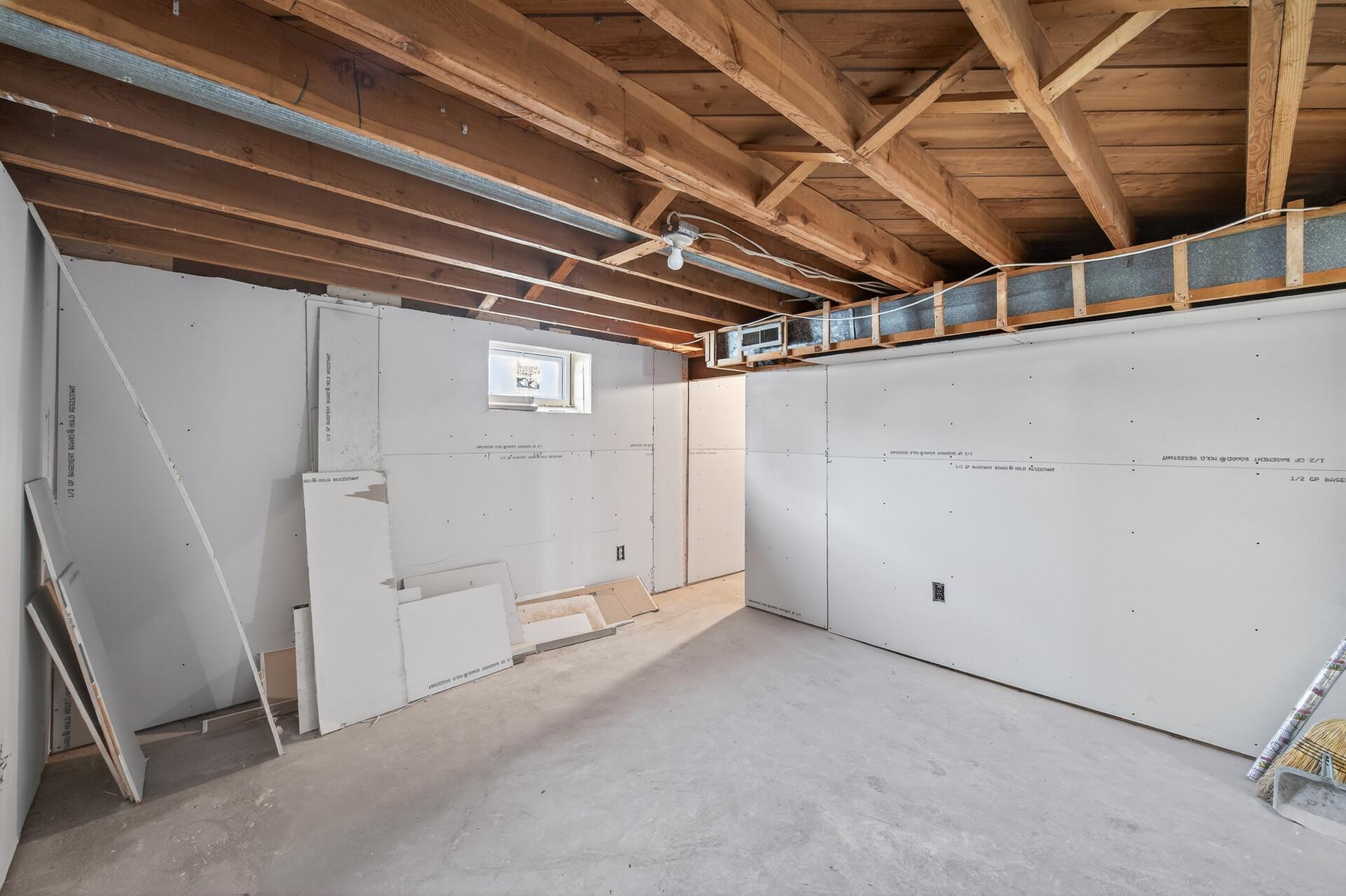 6330 Perry Avenue North Brooklyn Center, MN 55429 - Photo 33 of 43