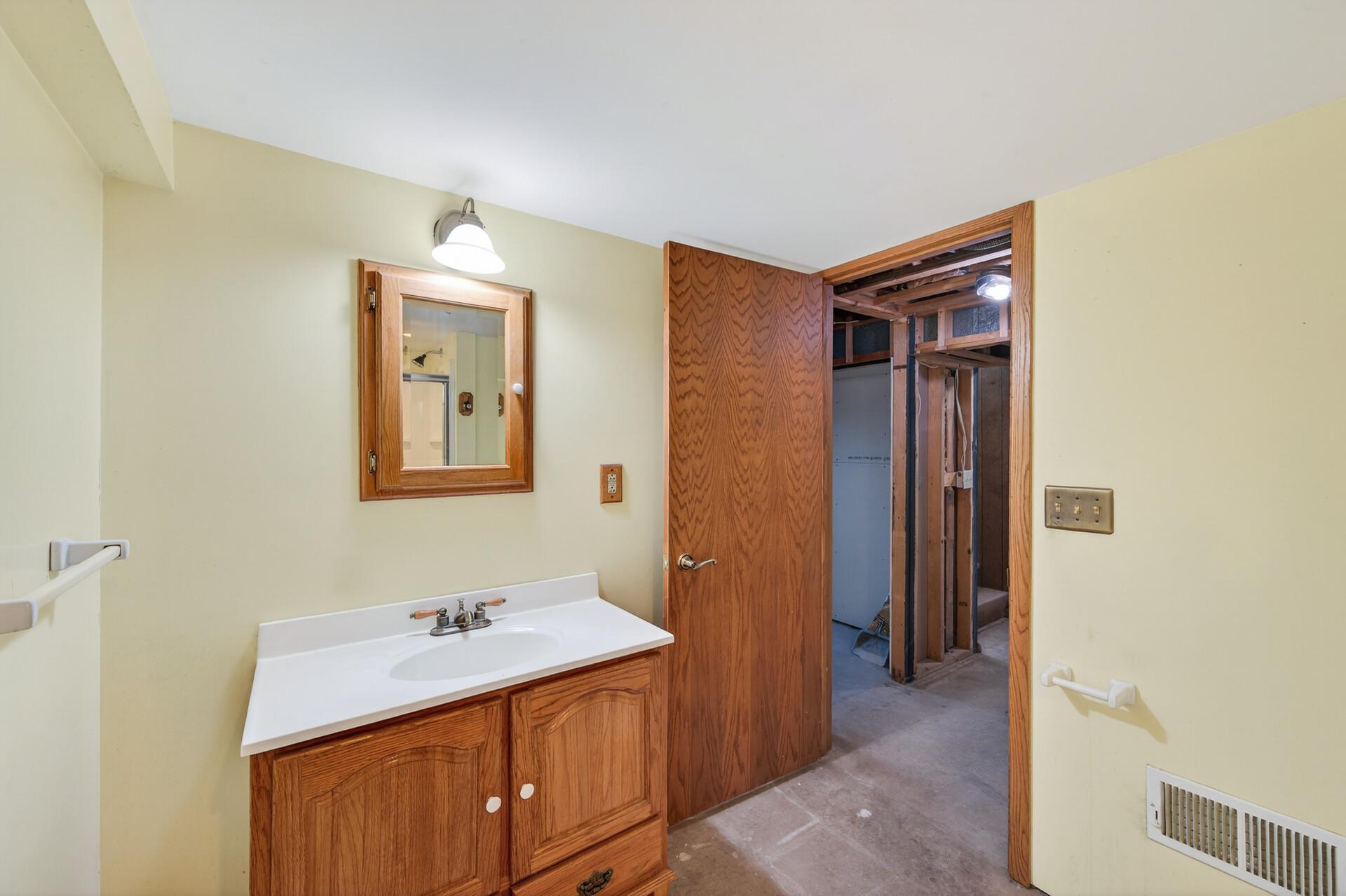 6330 Perry Avenue North Brooklyn Center, MN 55429 - Photo 36 of 43