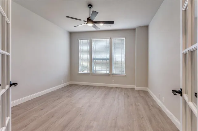 $510,000 | 725 Seahawk Street, Joshua, TX 76058