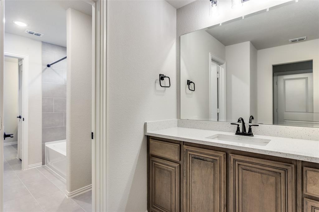 725 Seahawk Street Joshua, TX 76058 - Photo 16 of 26