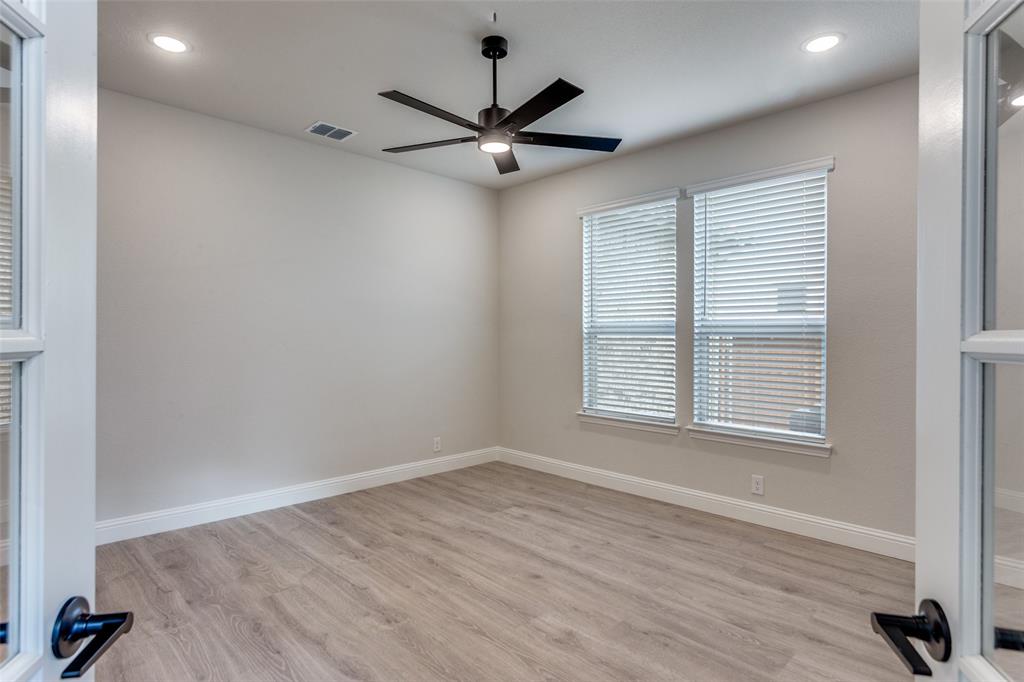 725 Seahawk Street Joshua, TX 76058 - Photo 18 of 26