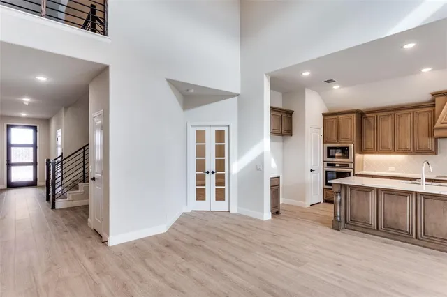 $510,000 | 725 Seahawk Street, Joshua, TX 76058