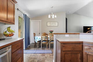 883 Deer Creek Road Selma, OR 97538 - Photo 6 of 59 7