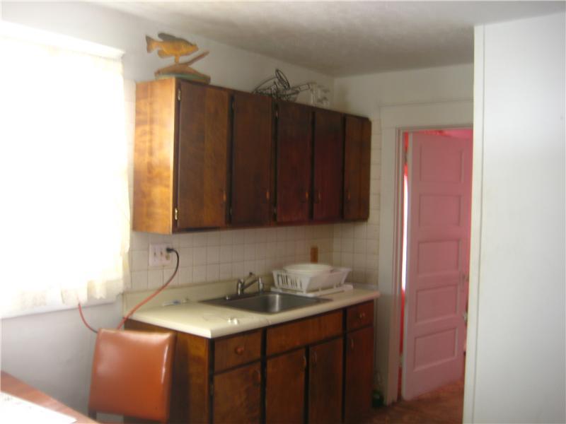 215 Ceylon Road Carmichaels, PA 15320 - Photo 3 of 5 Kitchen.