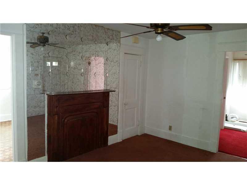 215 Ceylon Road Carmichaels, PA 15320 - Photo 4 of 5 Living Room.