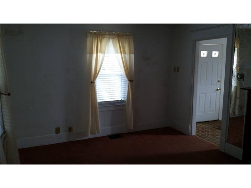 215 Ceylon Road Carmichaels, PA 15320 - Photo 5 of 5 Living Room.