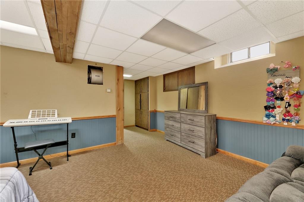 141 North Tracy Street Wichita, KS 67212 - Photo 23 of 44