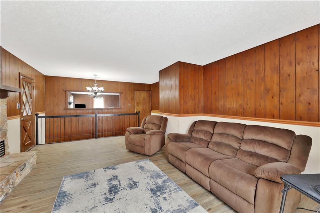 141 North Tracy Street Wichita, KS 67212 - Photo 30 of 44