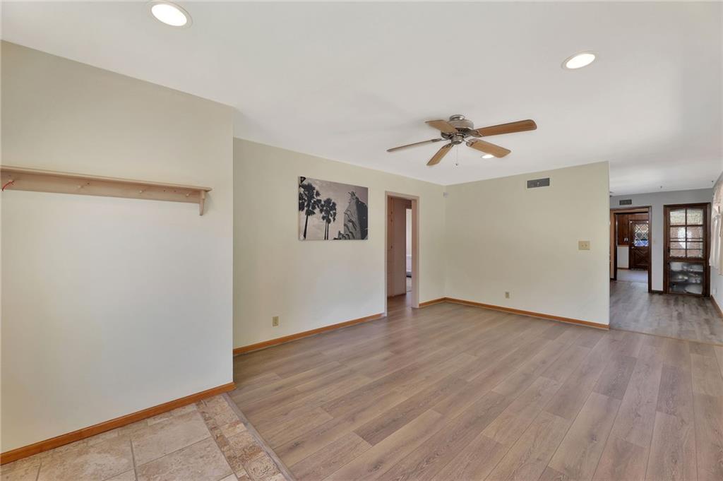 141 North Tracy Street Wichita, KS 67212 - Photo 40 of 44