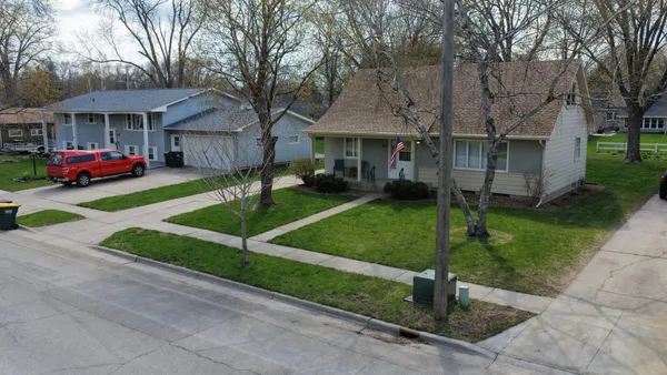 $228,000 | 1112 15th Street Southwest, Willmar, MN 56201