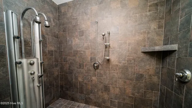 $655,000 | 569 Fairburn Court Northwest, Calabash, NC 28467