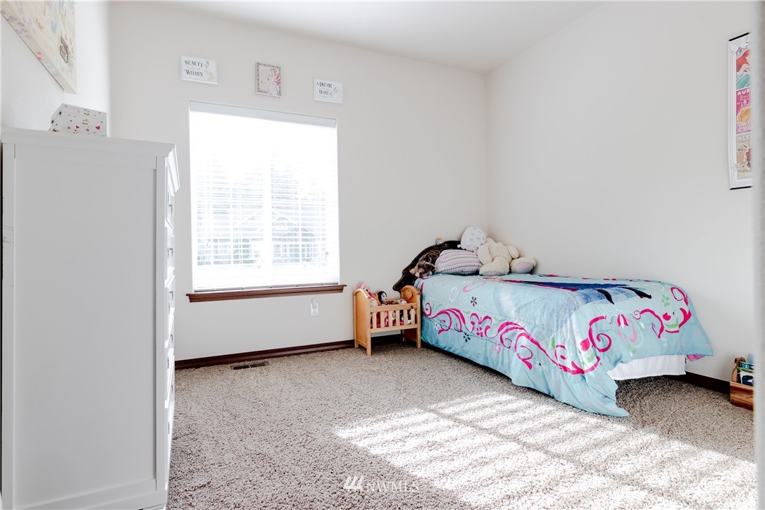 9217 Fox Ridge Lane Southeast Olympia, WA 98513 - Photo 15 of 25 Gallery Image 15