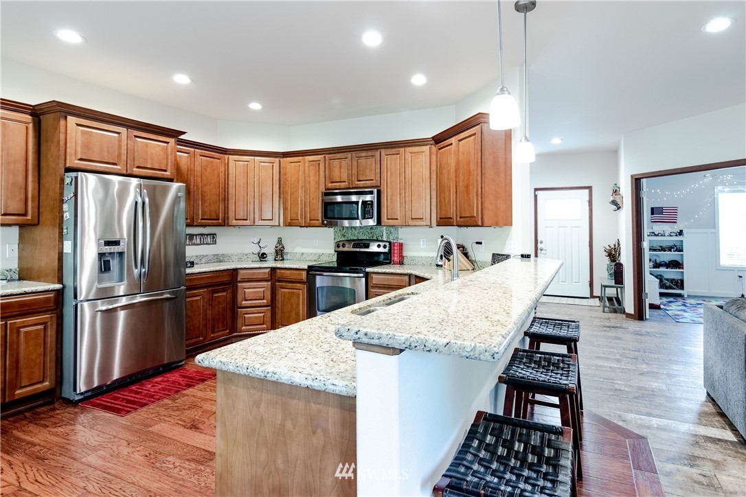 9217 Fox Ridge Lane Southeast Olympia, WA 98513 - Photo 9 of 25 Gallery Image 9
