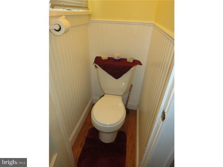 8500 Pembrook Road Philadelphia, PA 19128 - Photo 12 of 25 Half Bath