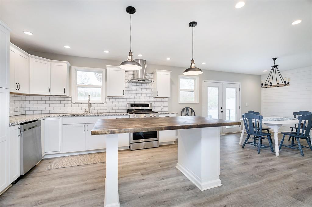 1748 Shawnee Road Indianapolis, IN 46260 - Photo 8 of 35 Gallery Image 8