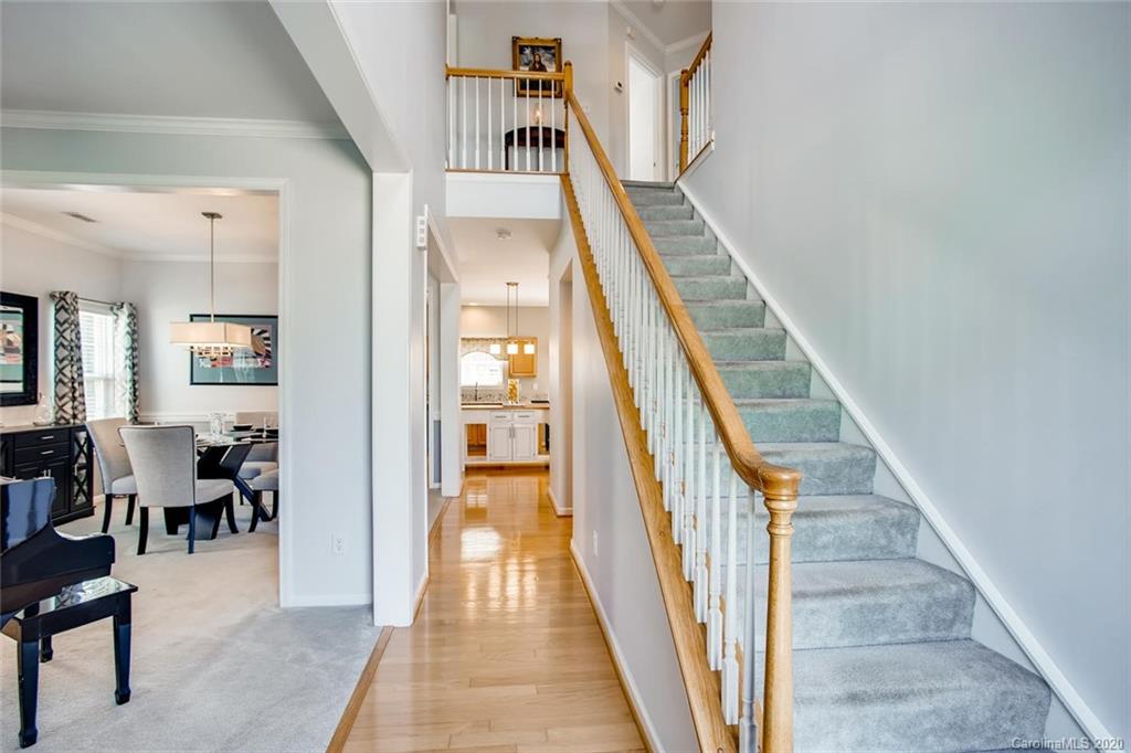 12723 Winget Road Charlotte, NC 28278 - Photo 3 of 33 Gallery Image 3