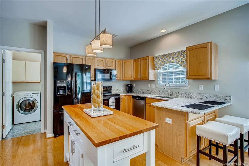 12723 Winget Road Charlotte, NC 28278 - Photo 7 of 33 Gallery Image 7