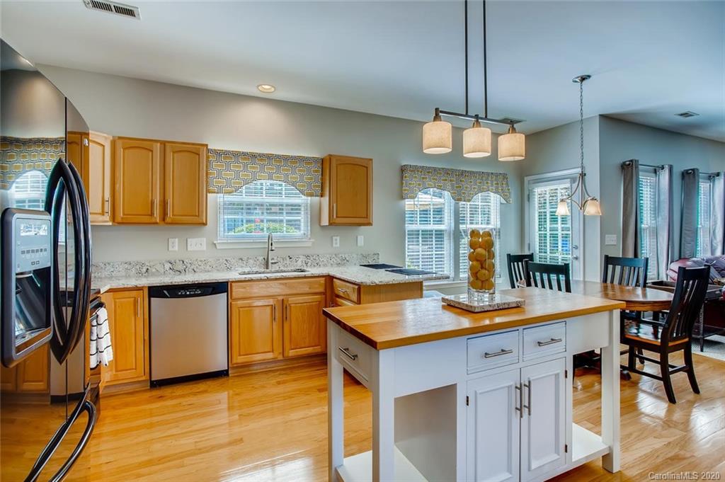 12723 Winget Road Charlotte, NC 28278 - Photo 8 of 33 Gallery Image 8