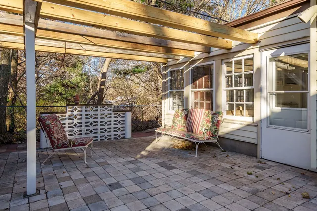 $155,000 | 1603 Log Cabin Avenue, Rockford, IL 61108