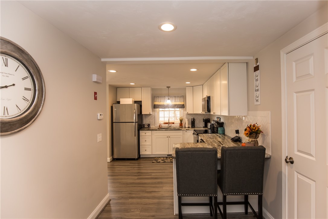 169 Alice Avenue Woonsocket, RI 02895 - Photo 4 of 27 Gallery Image 4