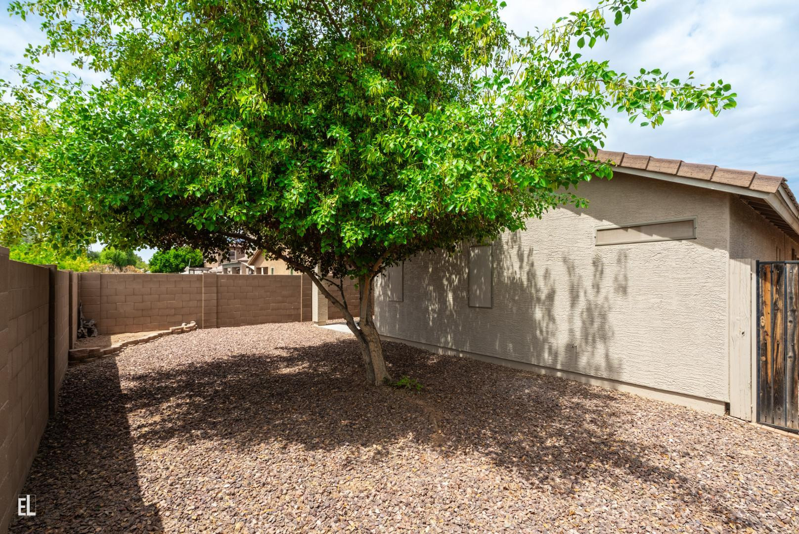 12937 West Bloomfield Road El Mirage, AZ 85335 - Photo 25 of 25 a backyard of a house